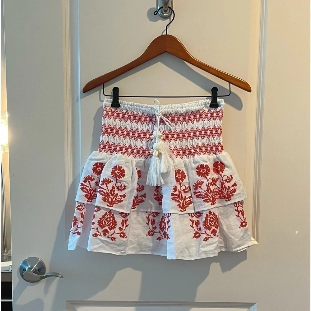 MILLY ESTEE CROSS STITCH EMBROIDERED  COLOR: HDX CORAL